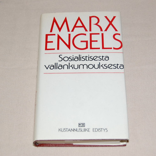 Marx Engels Sosialistisesta vallankumouksesta